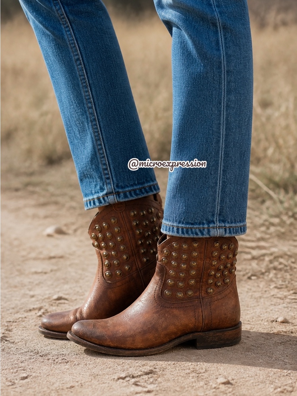 Frye Wyatt Disc Leather Brown Cowboy Metal Moto Vintage Distressed Ankle Boot - Picture 2 of 11